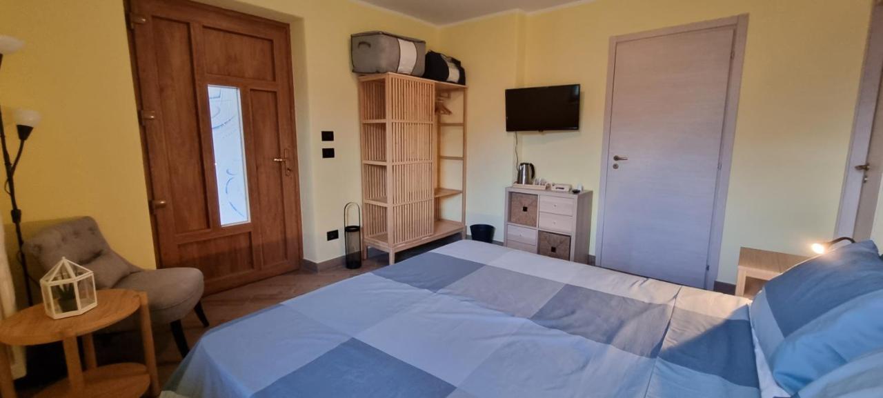 Bed and Breakfast Lo Noyer Et Les Roses Сен-Никола Экстерьер фото
